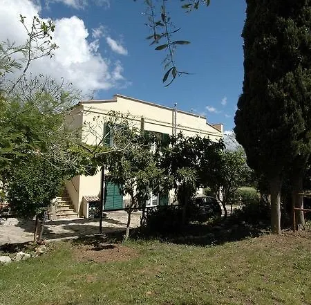 Apartmán Trilo Tenuta Schiopparello *